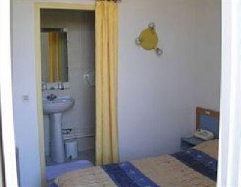 Hotel Montilleul - Villa Primrose Pau Bagian luar foto