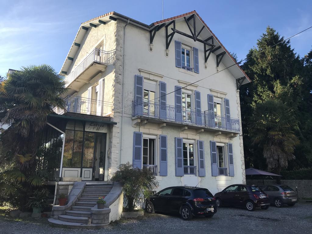 Hotel Montilleul - Villa Primrose Pau Bagian luar foto