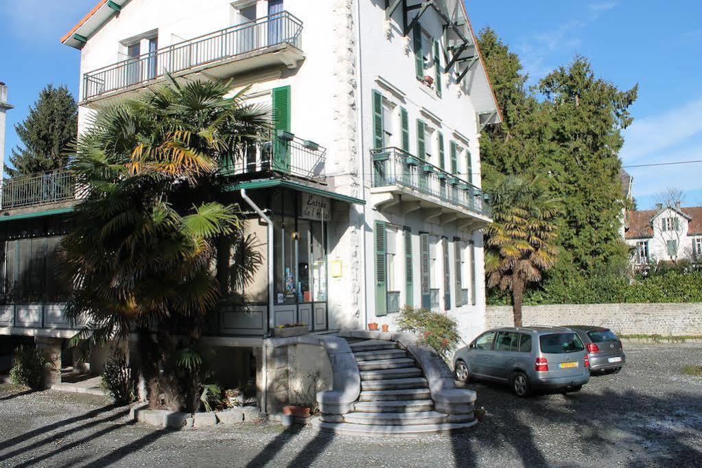 Hotel Montilleul - Villa Primrose Pau Bagian luar foto